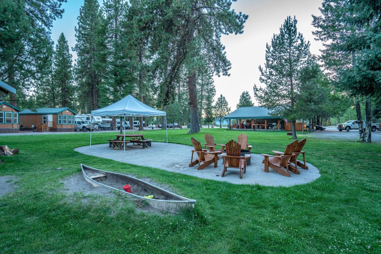 Crater Lake Resort Fort Klamath Extérieur photo