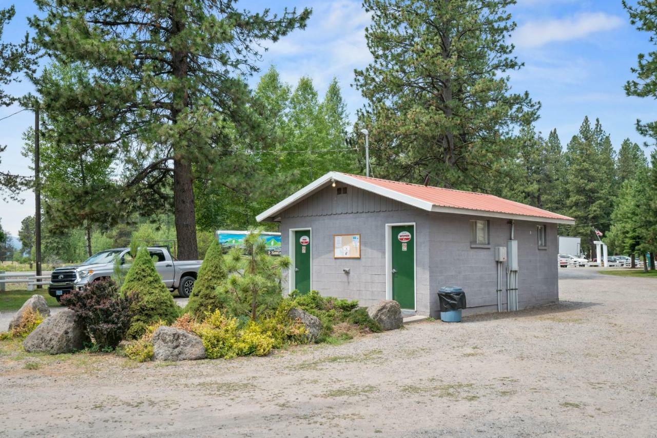 Crater Lake Resort Fort Klamath Extérieur photo