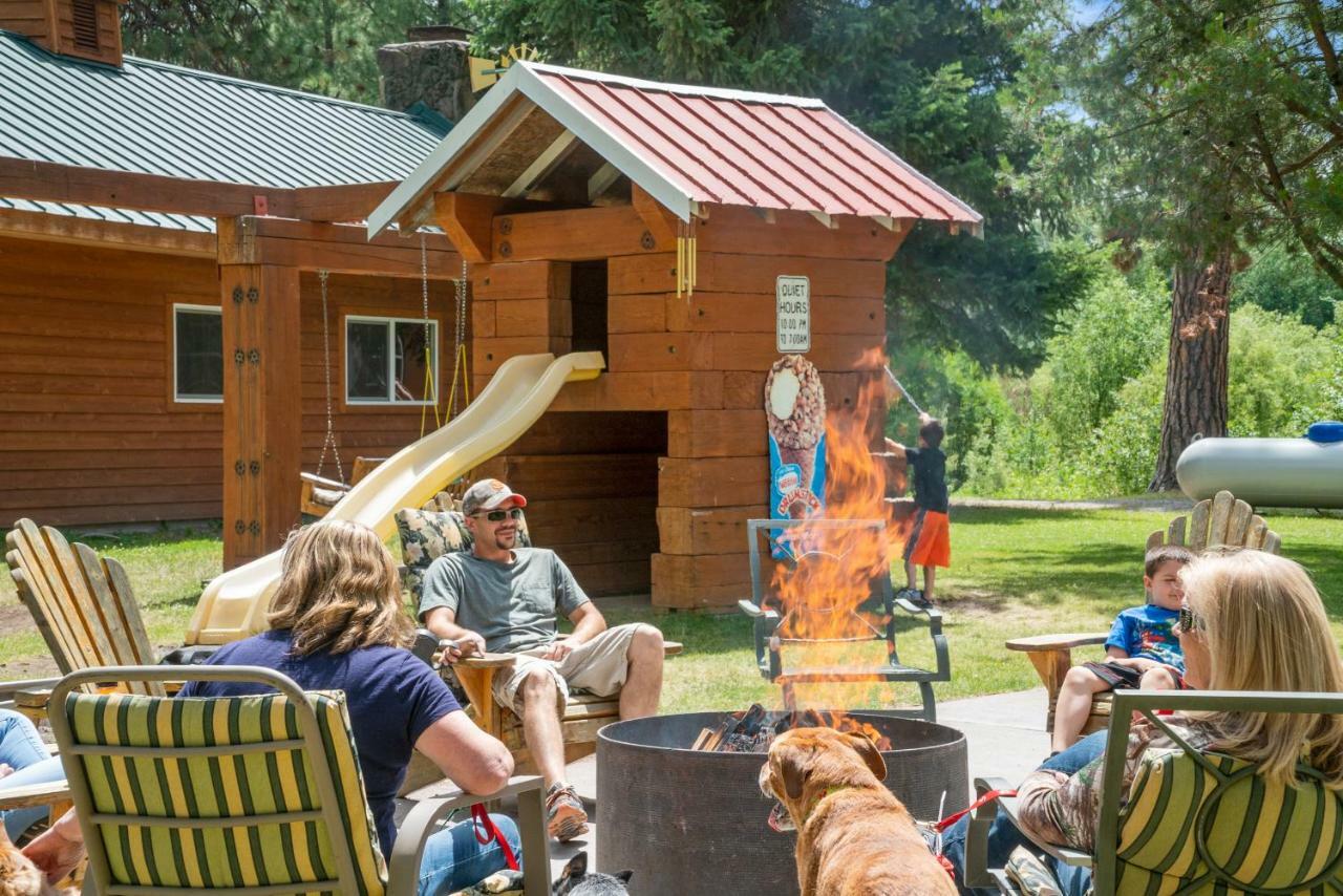 Crater Lake Resort Fort Klamath Extérieur photo